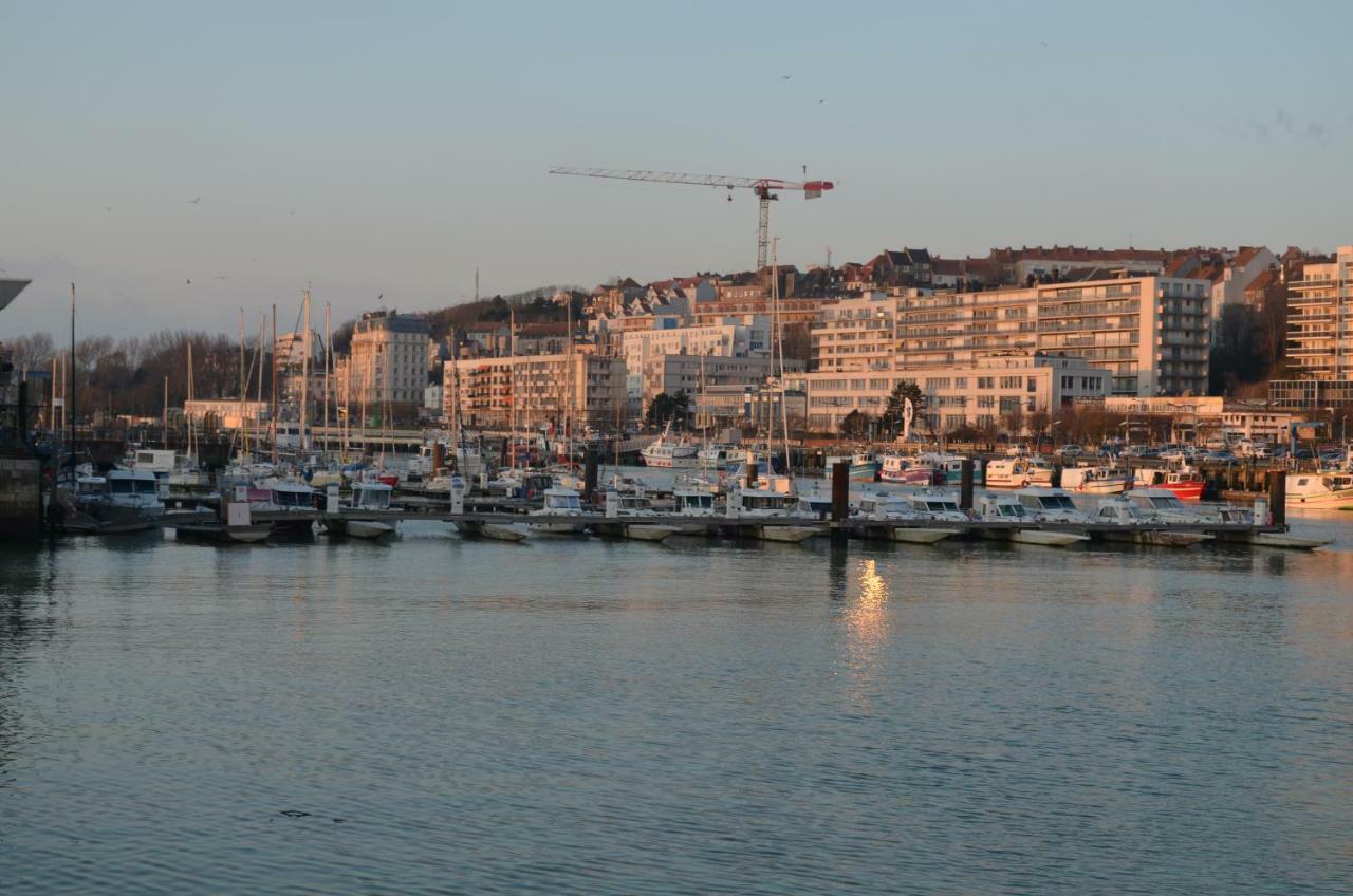 Appart Vue Sur Port Boulogne-sur-Mer Exterior foto