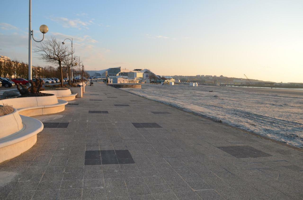 Appart Vue Sur Port Boulogne-sur-Mer Exterior foto